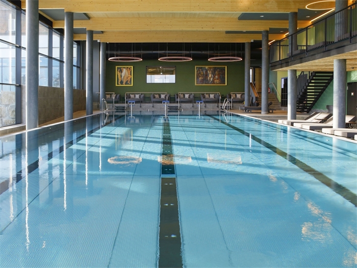 Schwimmbad